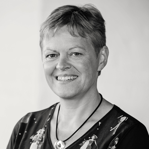  Ghita Henneberg VIA CFU